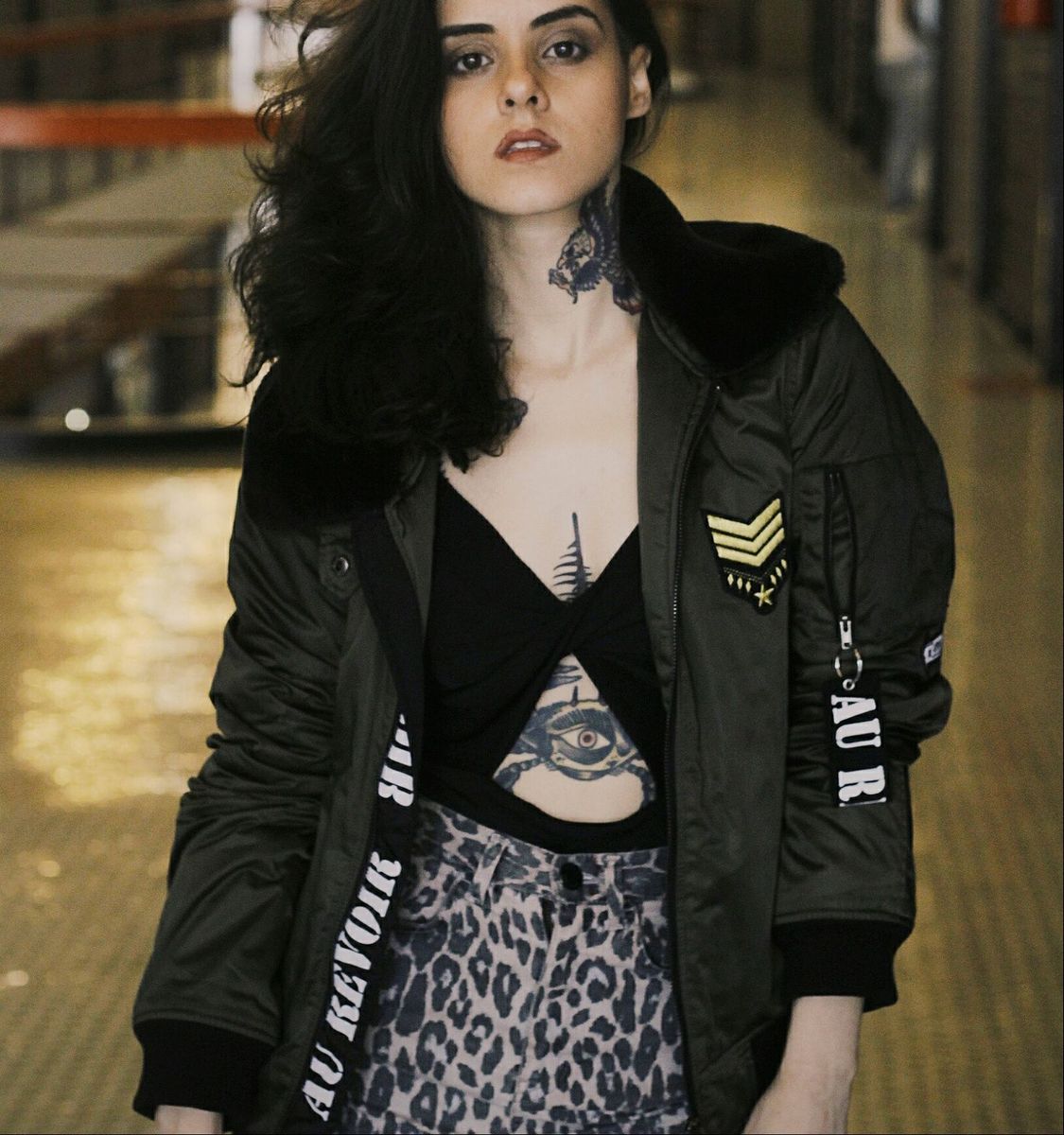 jaqueta verde feminina forever 21