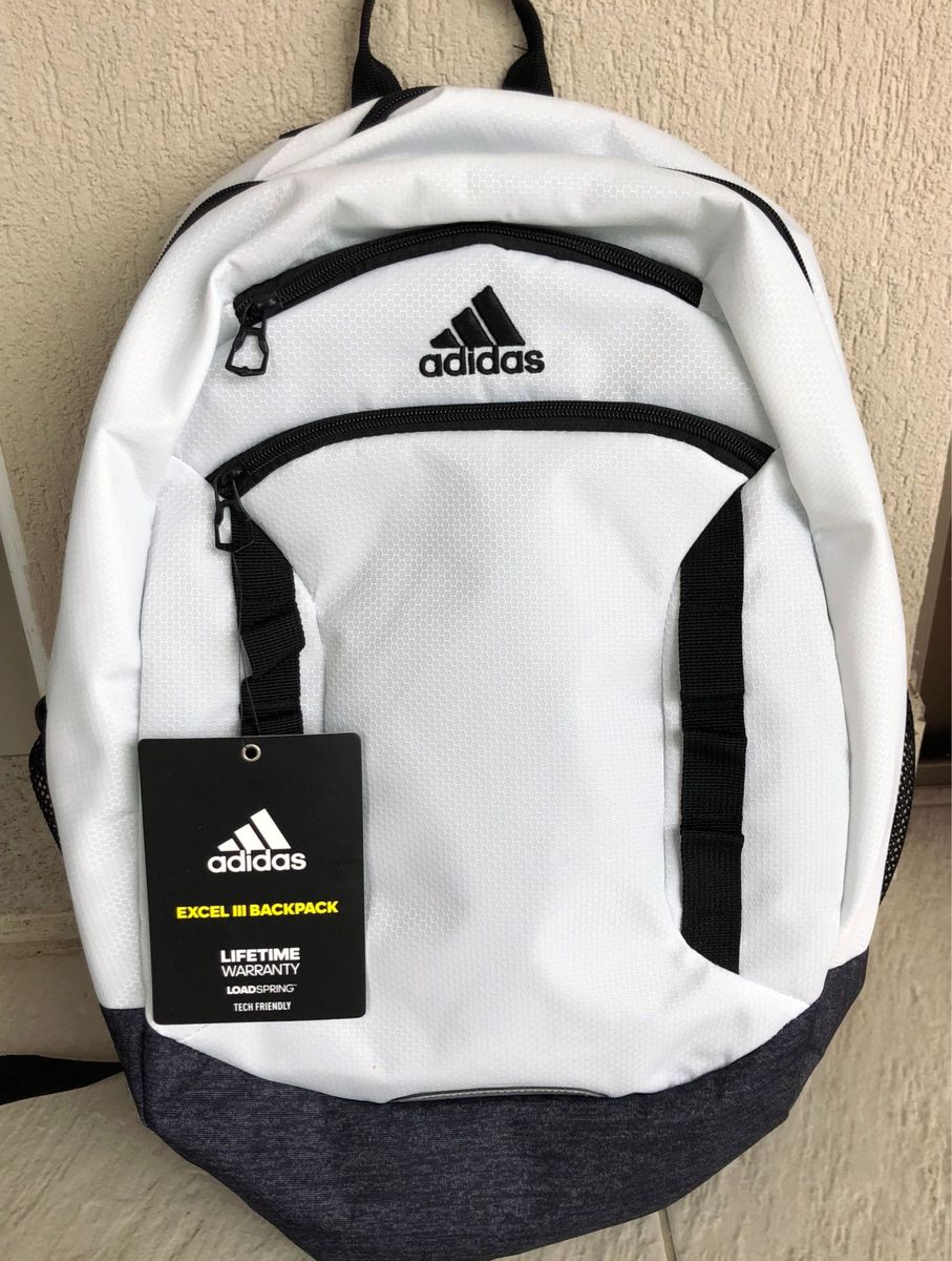 mochila adidas estampada feminina