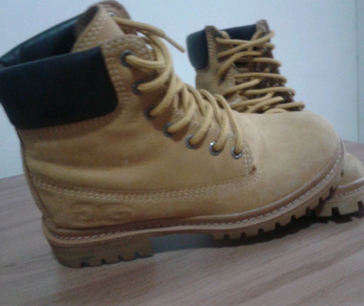 bota double g preta