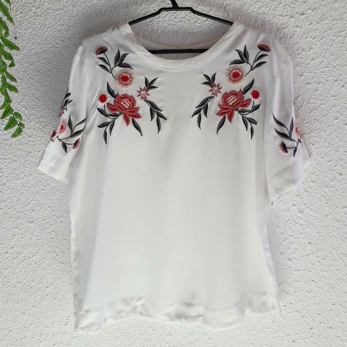 blusa bordada feminina site