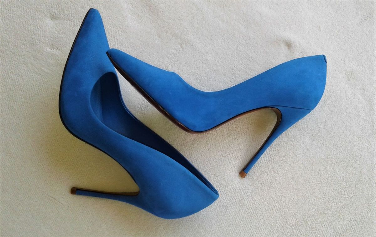 scarpin azul schutz