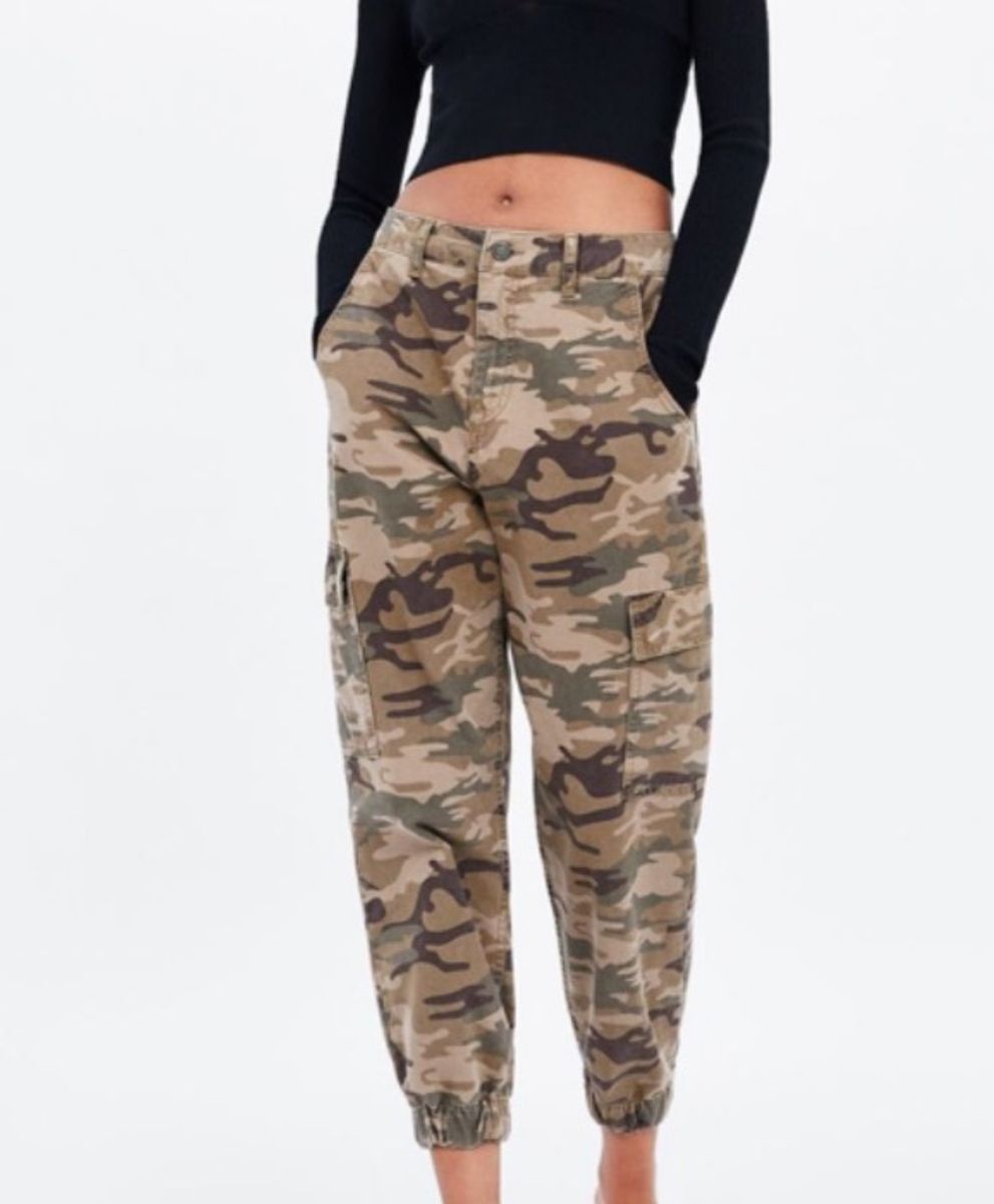 calça camuflada feminina zara