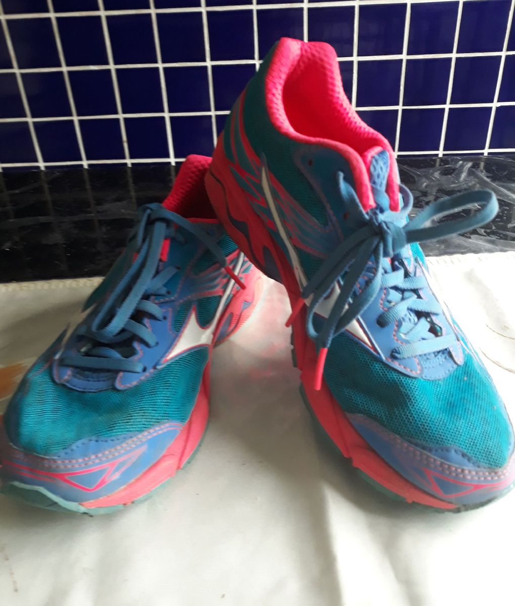 tênis mizuno wave catalyst feminino