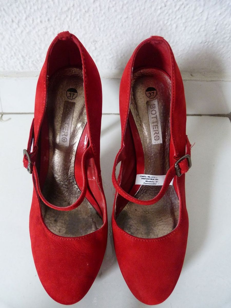 sapato vermelho bottero