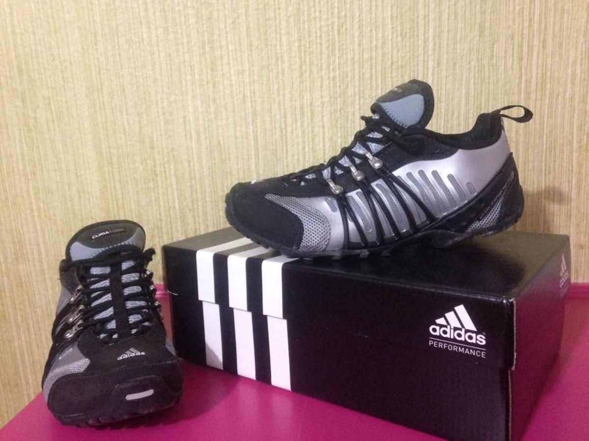 adidas hellbender feminino preto e rosa adidas hellbender feminino preto e rosa