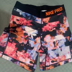 Nike best sale shorts floral