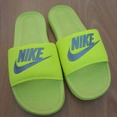 Chinelo nike hot sale verde fluorescente