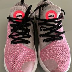 Nike Free Rn Flyknit Cinza e Rosa