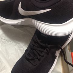 tenis nike roxo escuro