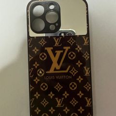 Funda LV para iPhone 7 Plus de Louis Vuitton de segunda mano - GoTrendier