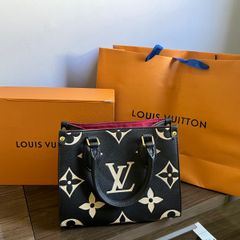 Caixa Louis Vuitton com vaso e copos de vinho em segunda mão