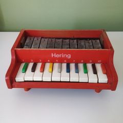 Piano infantil de brinquedo em madeira - Funcionando, m