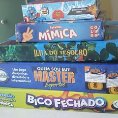 Jogo de Tabuleiro Wiki da Mimica Pais E Filhos : : Brinquedos  e Jogos