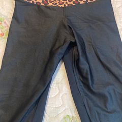 Calça Legging Preta de Cirrê