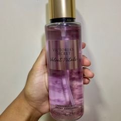 Kit Victoria Secret Velvet Pétalas