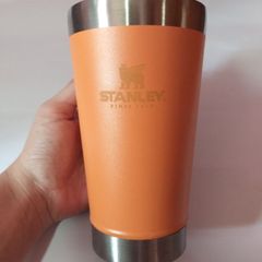 Copo Térmico c/ Tampa e Abridor de Garrafa 473ml Branco - Stanley