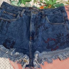 short curto na frente e comprido atras