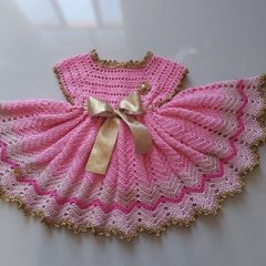 Vestidinho de Crochê Rosa para Princesa