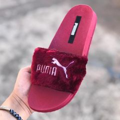 chinelo da puma peludo