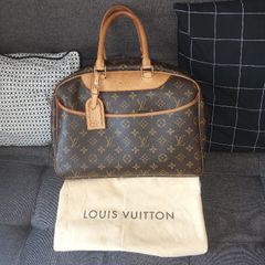 Saco cadeado Louis Vuitton M44654 em segunda mão durante 580 EUR