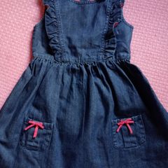 vestido jardineira jeans infantil