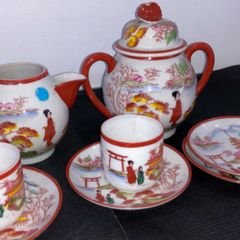 Jogo Antigo de Xícara Chá, Café e Bolo - Porcelana Casca de Ovo | Móvel de  Antiquário Porcelana Japonesa Usado 59087117 | enjoei