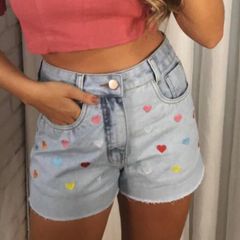 Short Jeans com Bordado Coração – Pititikus