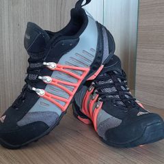 adidas hellbender preto e rosa adidas hellbender preto e rosa