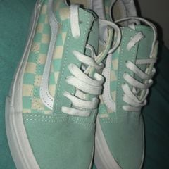 tenis vans rosa e branco ou verde e cinza