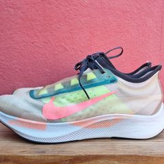 Preços baixos em Nike Zoom Fly 3 | eBay