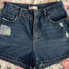 Shorts Jeans Feminino Curto Barra Dobrada Crocker