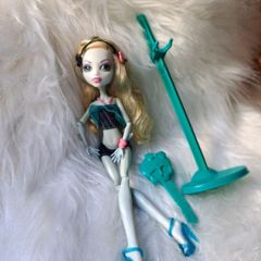 Boneca Articulada com Acessórios - Monster High - Lagoona Moda - Mattel