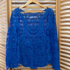 Blusa Tricot Azul Marinho Ombro de Fora Italiana