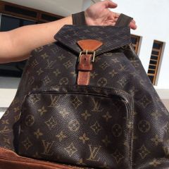 Mini Mochila Louis Vuitton Premium Nova em Couro Ecológico Resistente |  Mochila Feminina Louis Vuitton Nunca Usado 86788192 | enjoei