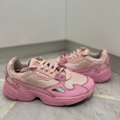 Adidas falcon best sale rosa e preto