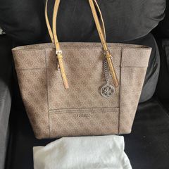 Bolsa Grande Guess, Comprar Novos & Usados