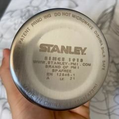 Copo Térmico c/ Tampa e Abridor de Garrafa 473ml Branco - Stanley