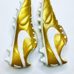 Nike premier store 2 gold