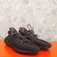 Yeezy preto best sale