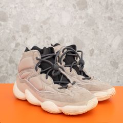 Tenis adidas yeezy on sale cinza