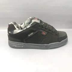 Etnies 43 store