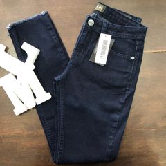 lee levis