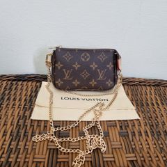 Bolsa Lv Usada  Bolsa de mão Feminina Louis Vuitton Usado