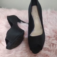 Peep toe santa lolla 2024 meia pata salomé cruzada
