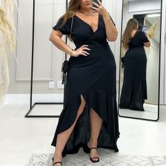 Vestido Plus Size Detalhe em Babados