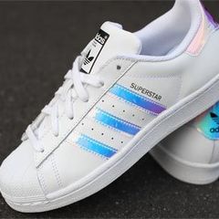 tênis holográfico adidas