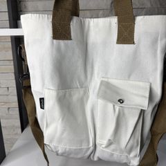 bolsa saco branca com 2 bolsos frontais