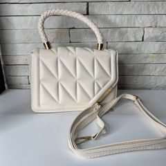 bolsa branca alça de mão e alça longa