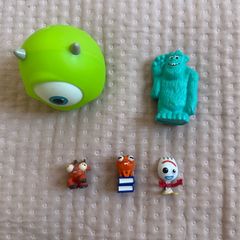 Bonecos Disney Pixar Kit Monstros s/a - Boo, Sulley E Mike em