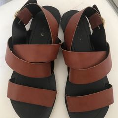 rasteirinhas de couro hippie